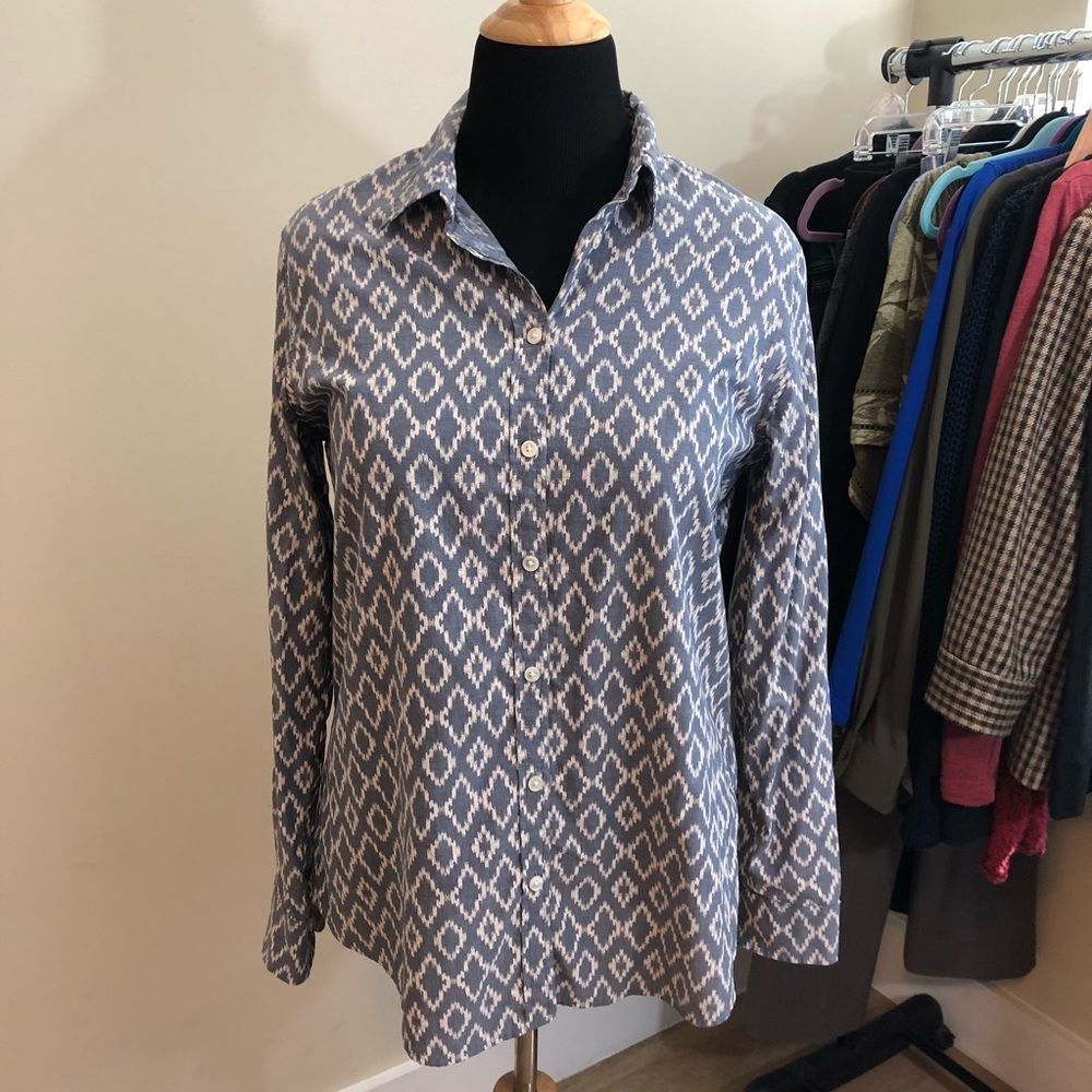Banana Republic Soft Wash Ikat Button Down Shirt